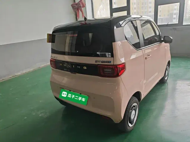 Wuling Hongguang Mini EV — Фото автомобиля 4