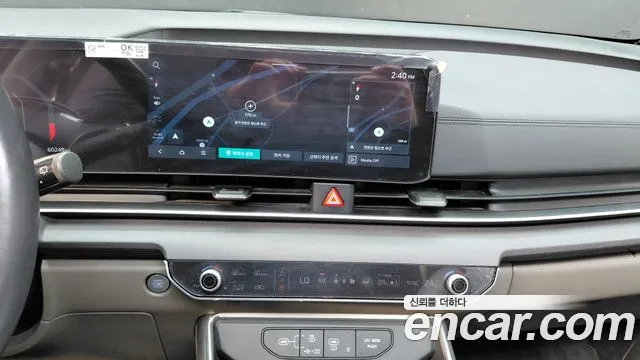 Kia Carnival Generation 4 — Фото автомобиля 19