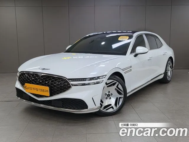 Фотография автомобиля — Genesis G90 RS4