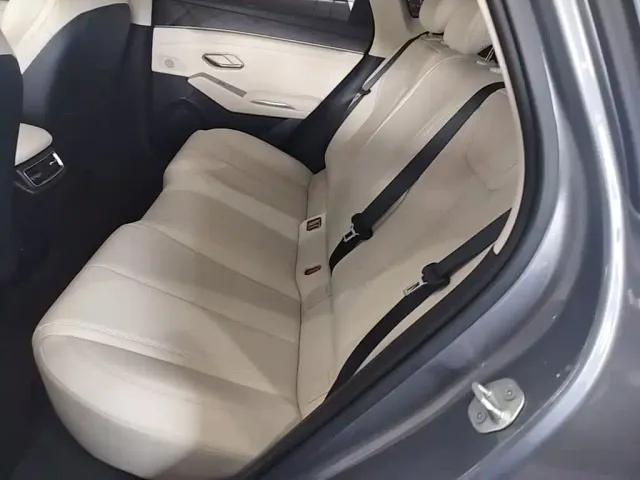 BYD Qin L — Фото автомобиля 16