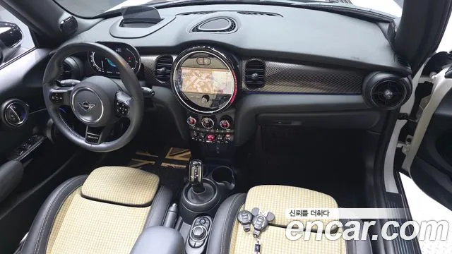 Mini Cooper Convertible — Фото автомобиля 7