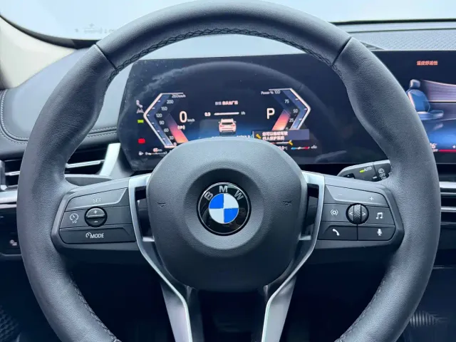 BMW X1 — Фото автомобиля 16