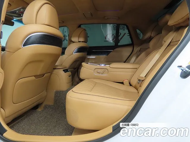 Genesis G90 Бензин 3.5 турбо AWD — Фото автомобиля 6