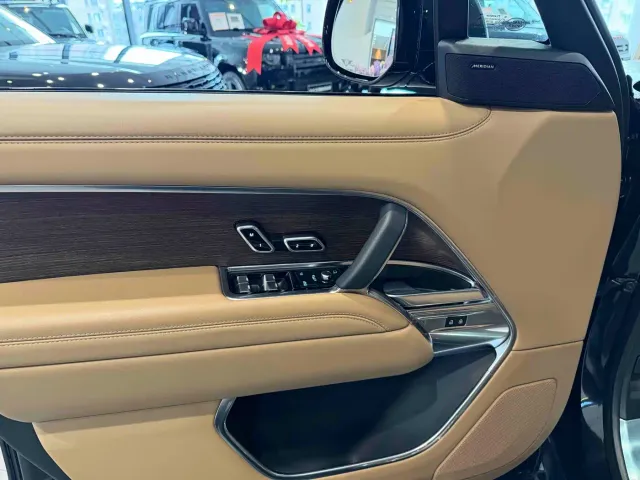 Land Rover Range Rover — Фото автомобиля 5