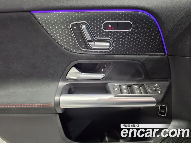 Mercedes-Benz GLA-Class H247 — Фото автомобиля 11