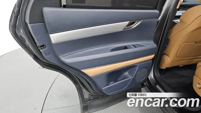 Genesis GV80 — Фото автомобиля 14