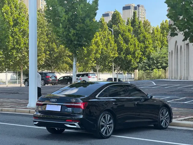 Audi A6L — Фото автомобиля 17