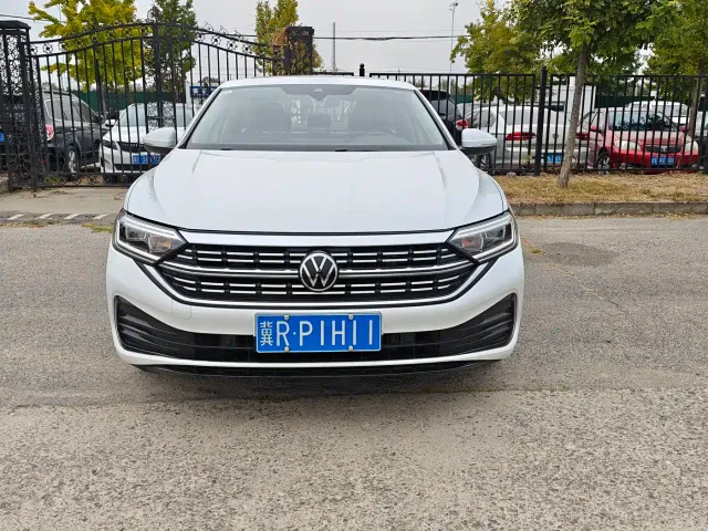 Volkswagen Sagitar — Фото автомобиля 2