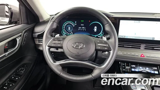 Hyundai Grandeur — Фото автомобиля 10