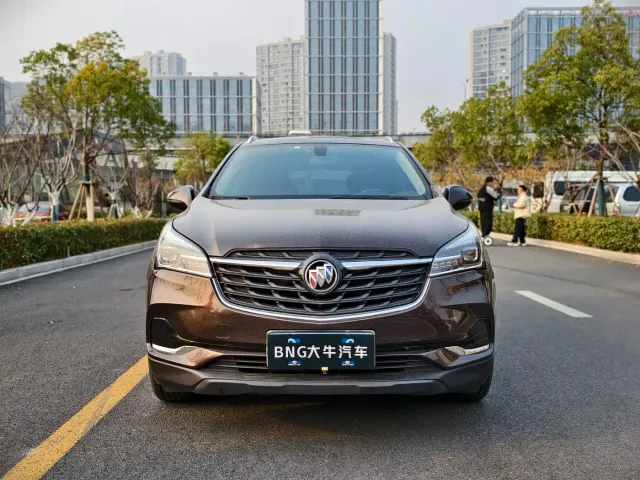 Buick Envision Plus — Фото автомобиля 2