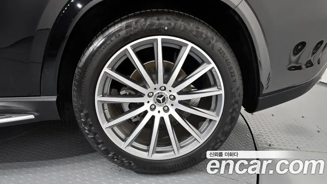 Mercedes-Benz GLS-Class — Фото автомобиля 20