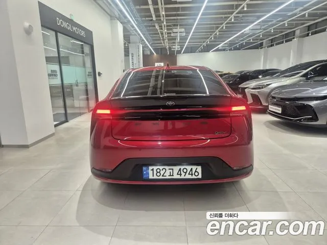 Toyota Prius — Фото автомобиля 4