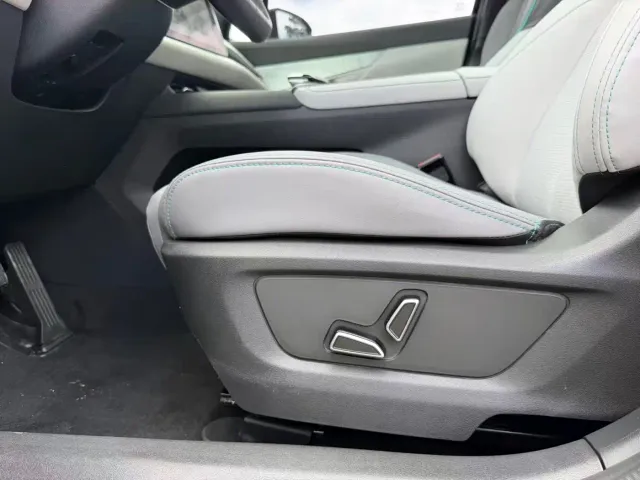 Changan UNI-T — Фото автомобиля 17
