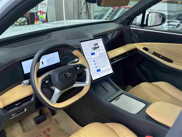 Geely Galaxy L7 — Фото автомобиля 9