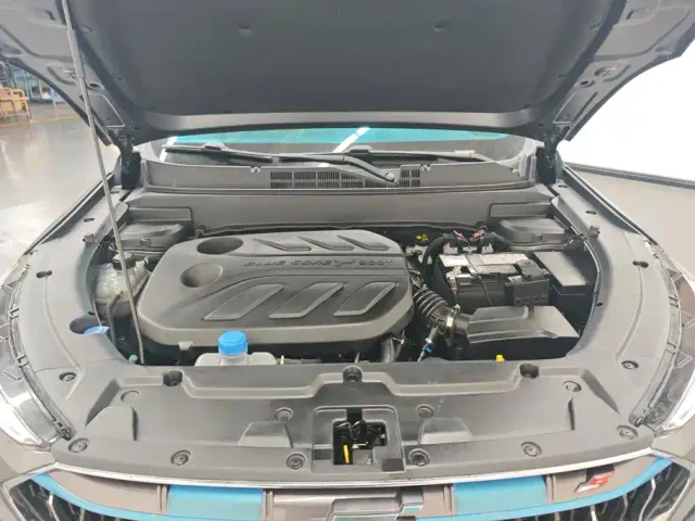 Changan Oushang X5 — Фото автомобиля 10