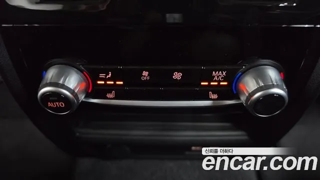 BMW 5 Series G30 — Фото автомобиля 21