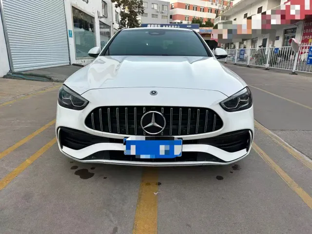 Mercedes-Benz C-Class — Фото автомобиля 2