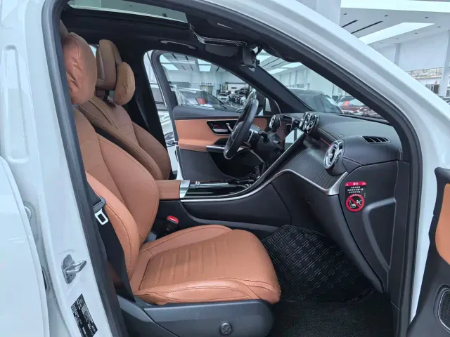 Mercedes-Benz GLC-Class — Фото автомобиля 11