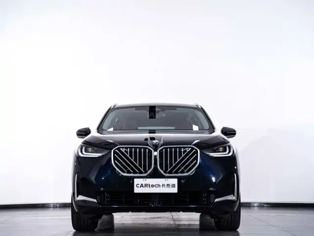 BMW X3 — Фото автомобиля 4