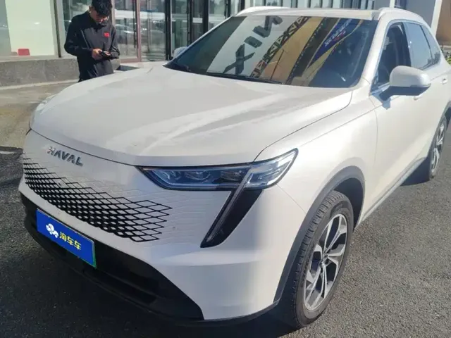 Фотография автомобиля — Haval Xiaolong MAX