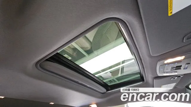 Toyota Sienna Generation 4 — Фото автомобиля 17