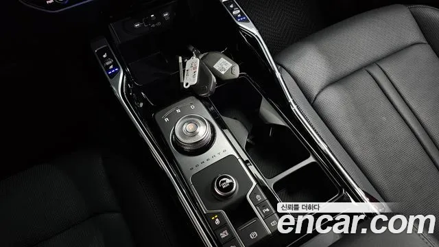 Kia Sorento — Фото автомобиля 12