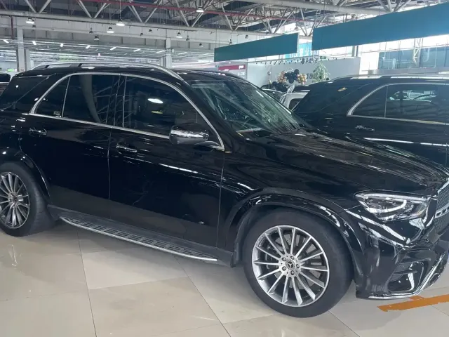 Mercedes-Benz GLE-Class — Фото автомобиля 9
