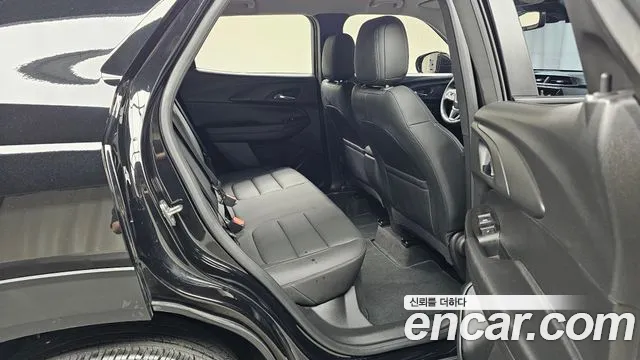 Chevrolet Trailblazer — Фото автомобиля 17
