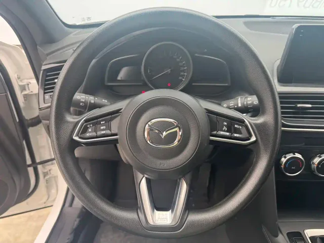 Mazda CX-4 — Фото автомобиля 12