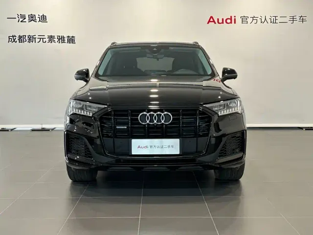 Audi Q7 — Фото автомобиля 2