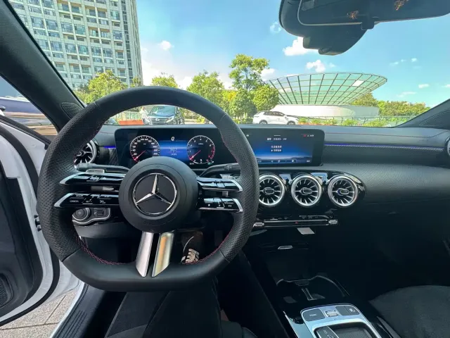 Mercedes-Benz A-Class — Фото автомобиля 22