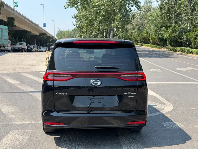 GAC Trumpchi M6 — Фото автомобиля 5