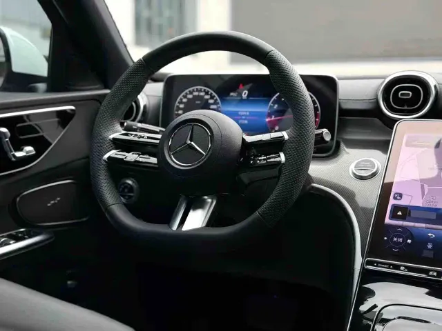 Mercedes-Benz C-Class — Фото автомобиля 5