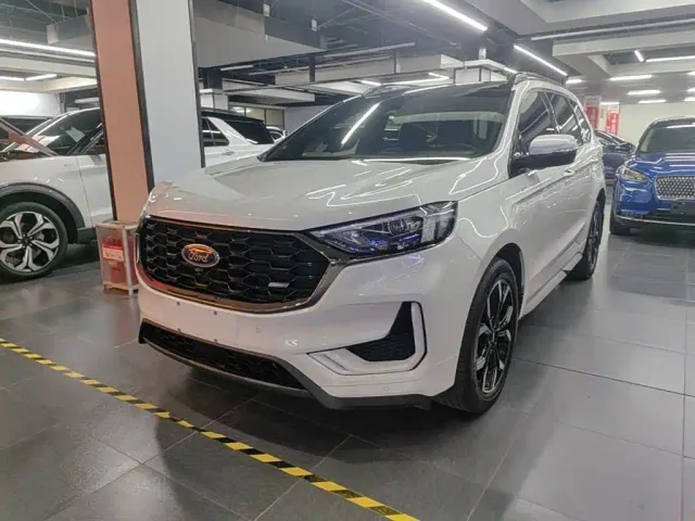 Фотография автомобиля — Ford Edge