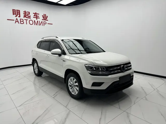 Volkswagen Tharu — Фото автомобиля 3