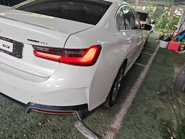 BMW i3 — Фото автомобиля 7