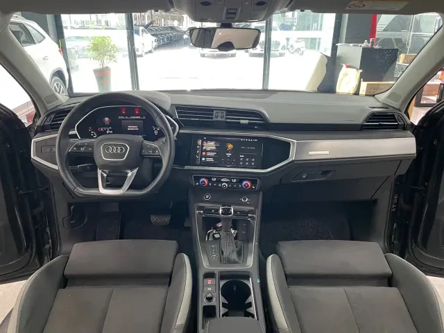 Audi Q3 — Фото автомобиля 8