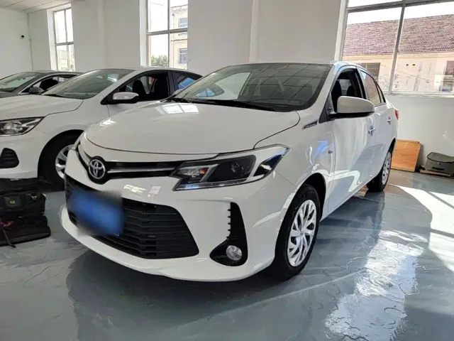 Фотография автомобиля — Toyota Vios