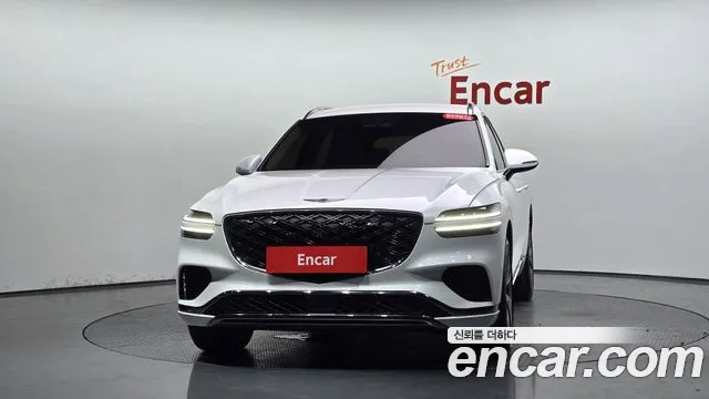 Genesis GV70 — Фото автомобиля 2