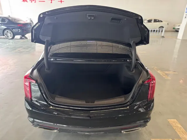 Cadillac CT5 — Фото автомобиля 16