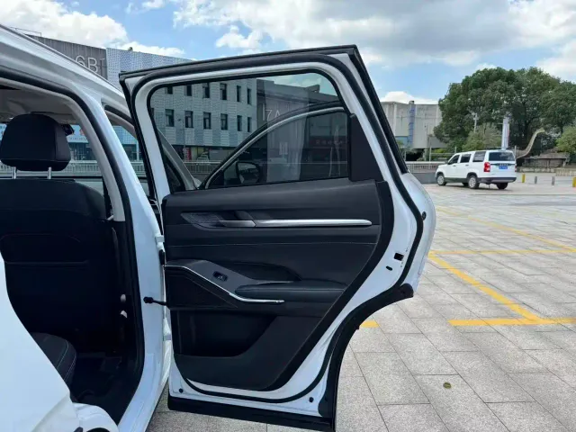 Haval H6 — Фото автомобиля 20