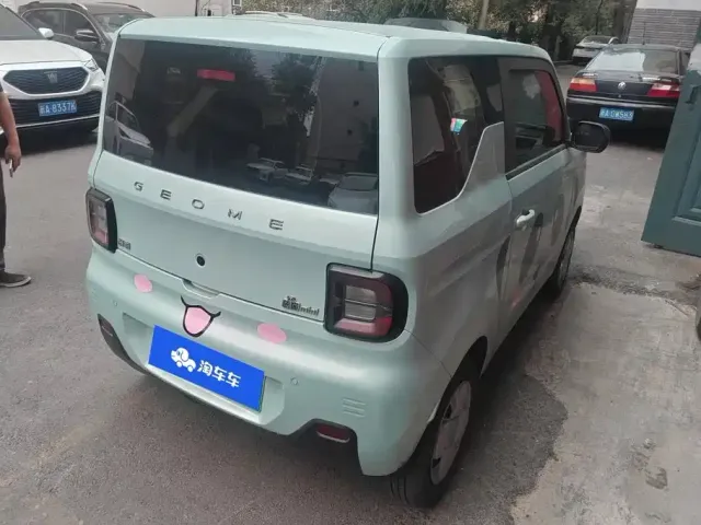 Geely Galaxy Panda 2023 Panda Mini 200km Endurance Bear — Фото автомобиля 3