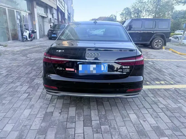Audi A6L — Фото автомобиля 3