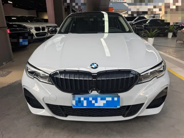BMW 3 Series — Фото автомобиля 2