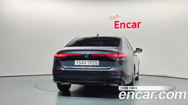 Honda Accord Generation 11 — Фото автомобиля 4