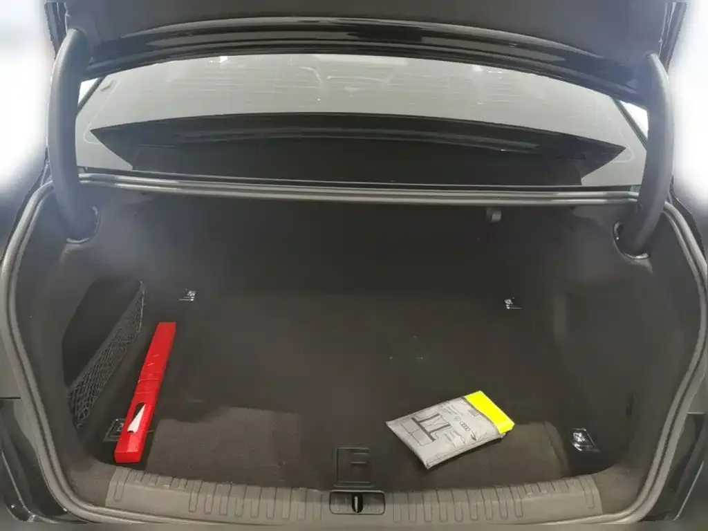 Audi Audi A6L 2023 45 TFSI quattro Premium Dynamic — Фото автомобиля 23