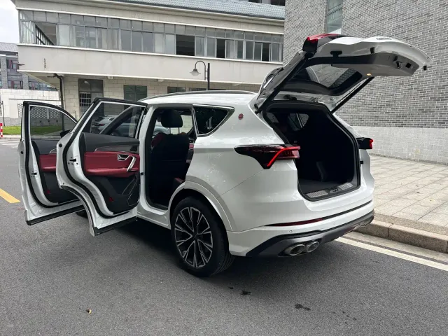 Jetour X70 Plus — Фото автомобиля 28