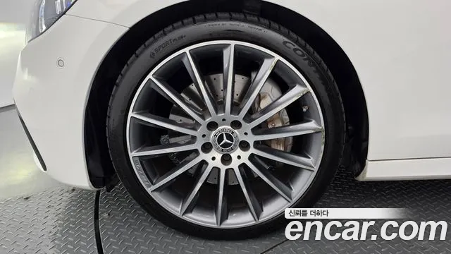 Mercedes-Benz E-Class W213 — Фото автомобиля 5