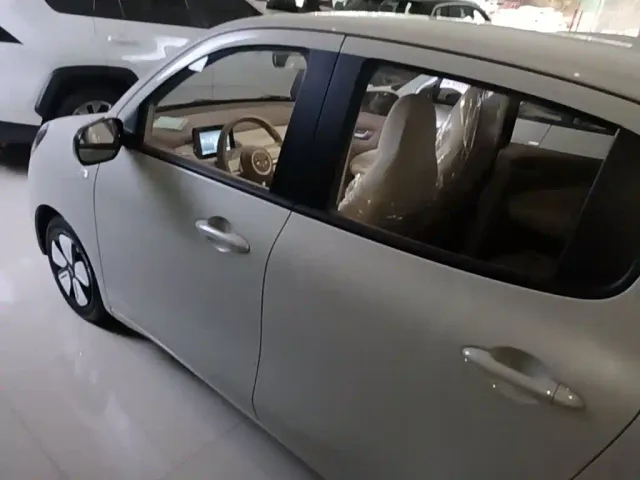 Wuling Hongguang Mini EV — Фото автомобиля 4