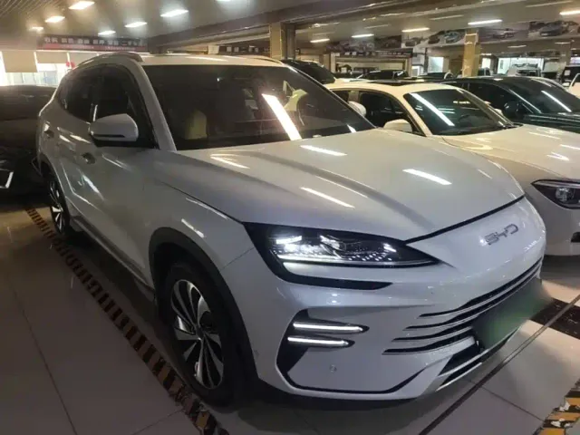 BYD Song PLUS — Фото автомобиля 3